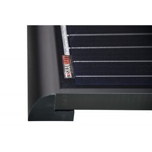 SKANBATT AERO 200W panel, 7m kabel, fastmonterte spoilere